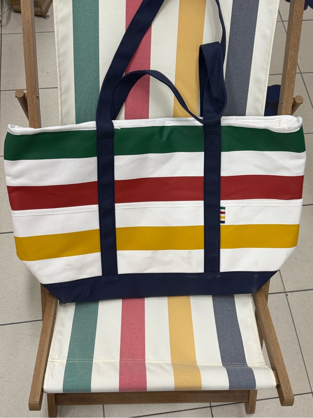 Hudson's Bay Stripes
Hudson's Bay Stripes Insulated Canvas Cooler Bag, Navy